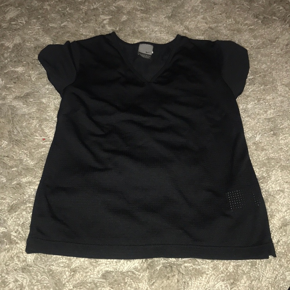 Nike Women’s Small Workout Tee Short Sleeves